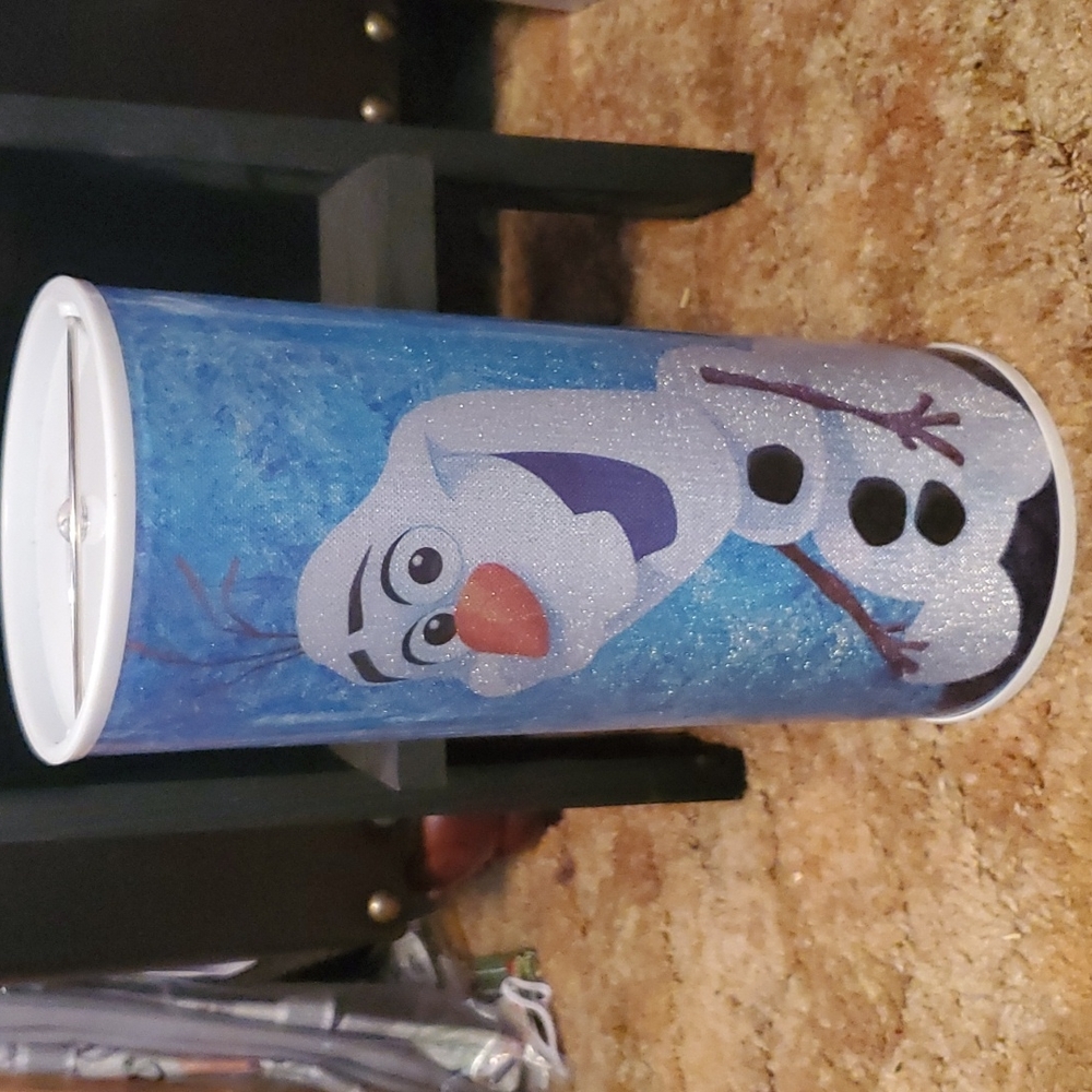 Disney Frozen Light Up Olaf Cylindrical Nightlight